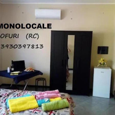 Monolocale Delux, Nel Centro Storico Ed A Pochi Passi Dal Mare Bed & Breakfast Condofuri Marina Bagian luar foto